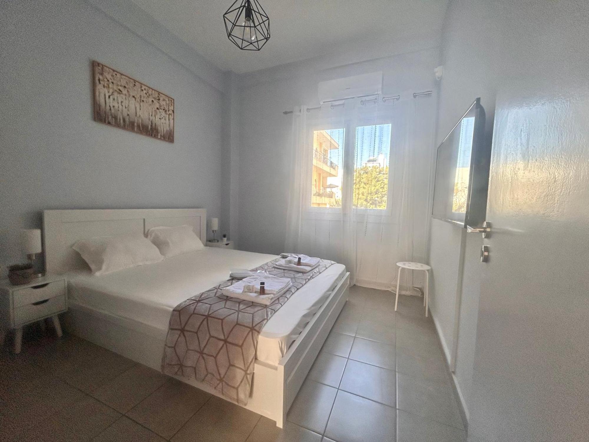 Aktis Apartment 3 Near Airport 아르테미다 외부 사진